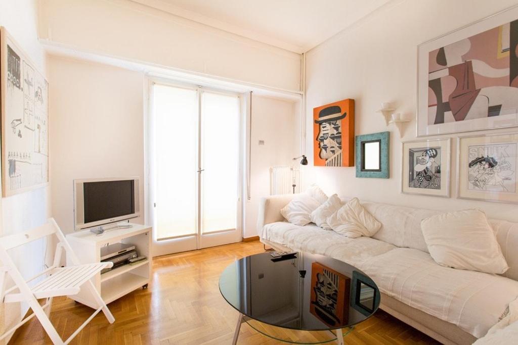 A Cozy Apt In Kolonaki Of Athens Exterior photo